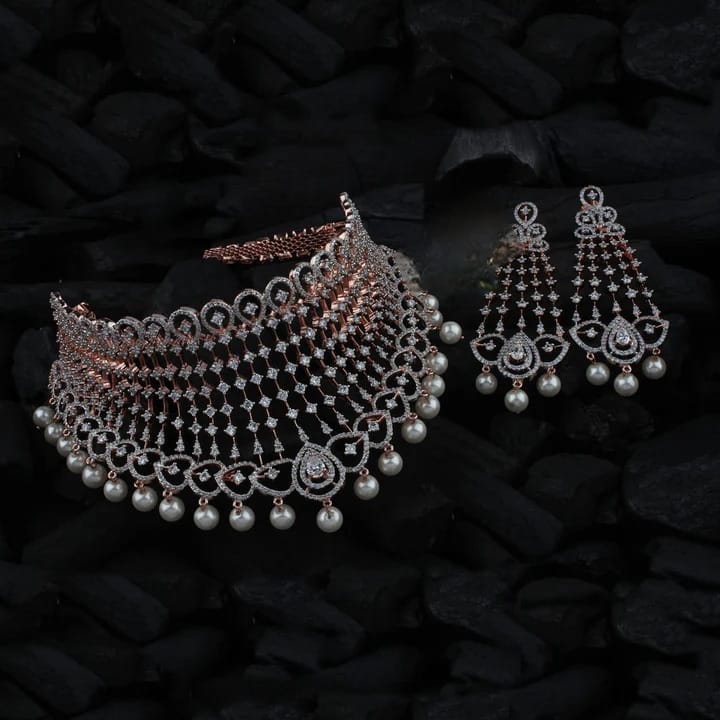 New V Shape Luxury Designer Choker Set